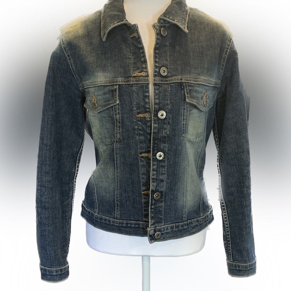 SILVER JEANS denim jacket, like new size M